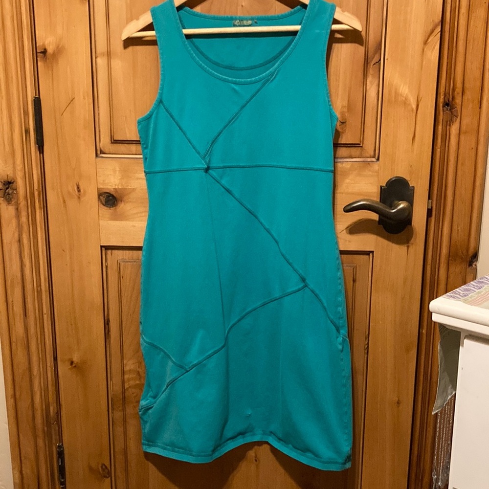 Athleta dress